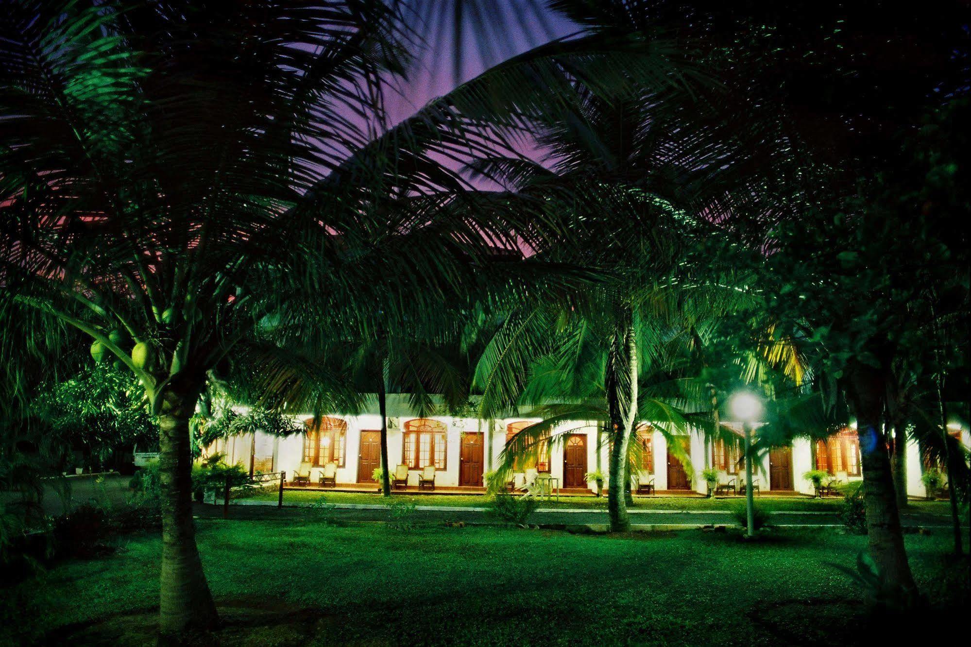 Hotel Lagoon Paradise Negombo Exteriér fotografie