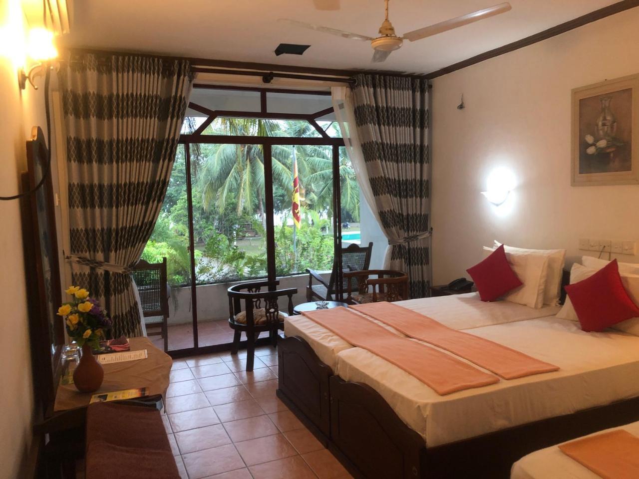 Hotel Lagoon Paradise Negombo Exteriér fotografie